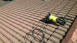 Roof Cleaning Services